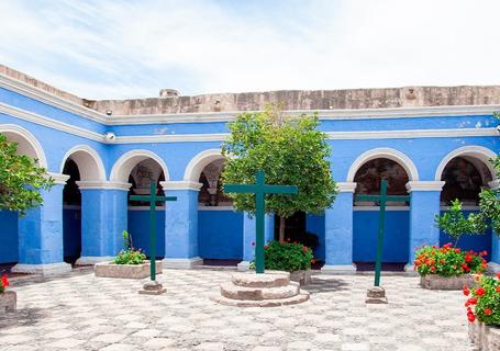 Arequipa City Tour & Santa Catalina Convent & Juanita Museum