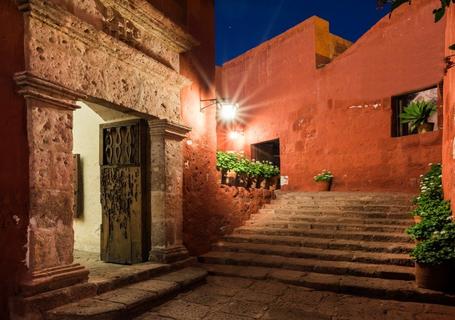 Arequipa Walking Tour & Santa Catalina Convent