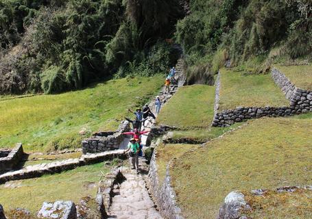 Happy gues on the Inca Trail