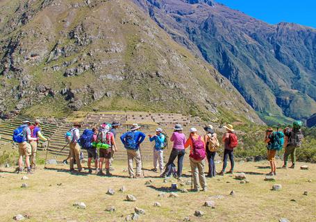 Hiking the Inca Trail - The first stop at the Llaqtapata view