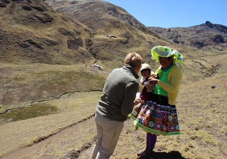 Local People Lares