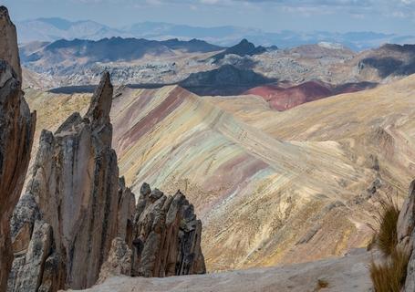 Palcoyo rainbow Mountain tour