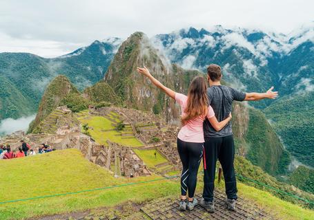 1 Short Inca Trail - View of a couple in Machu Picchu