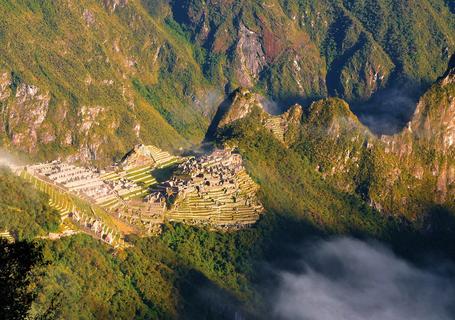 4 Short Inca Trail - Landscape of Machu Picchu