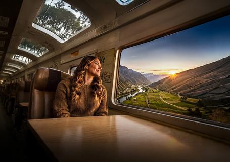0 Machu Picchu by train - Train expedition