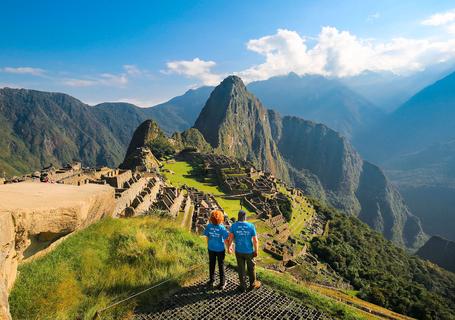 1Classic Inca Trail 5D - couple at Machu Picchu