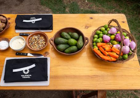3 Cooking Class - Table with products