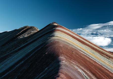 5 Rainbow Mountain - the peak of the rainbow mountain