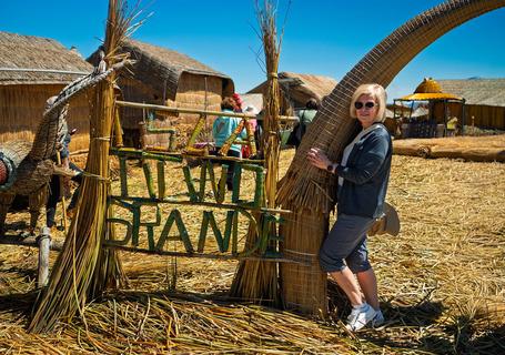4 Uros half day - tourist at uros island