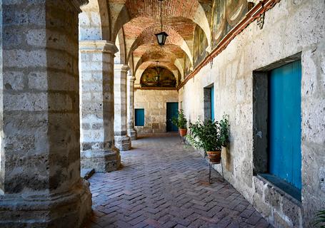 6 Santa Catalina - Architecture