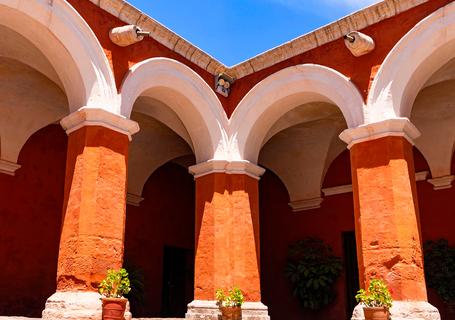 8 Santa Catalina - columns
