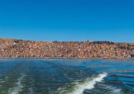 8 Uros half day - boat trip to the island