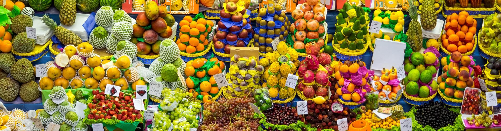 Markets, fruit- tasting and cooking class – An introduction to Lima gastronomy