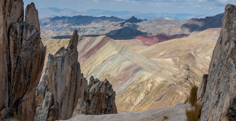 Palcoyo rainbow Mountain tour