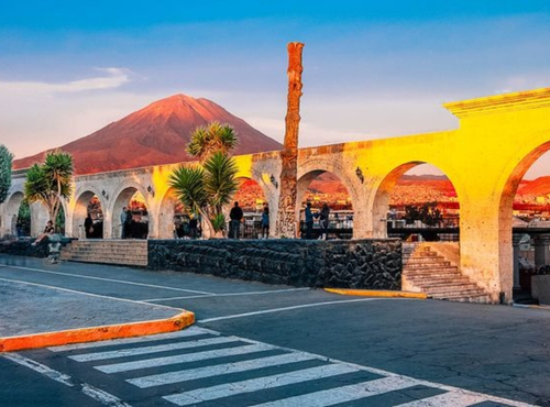 Arequipa Walking Tour & Santa Catalina Convent