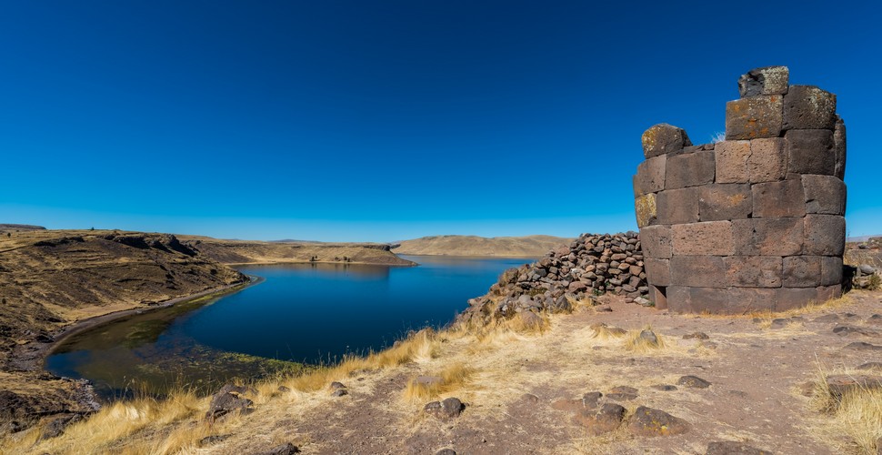 Just outside of Puno is Sillustani. This archaeological site consists of Chullpas, or ancient circular funeral towers. They were built by the Qolla people, who were conquered by the Incas in the the 15th century.  Visit Sillustani on your Lima to Lake Titicaca excursions!