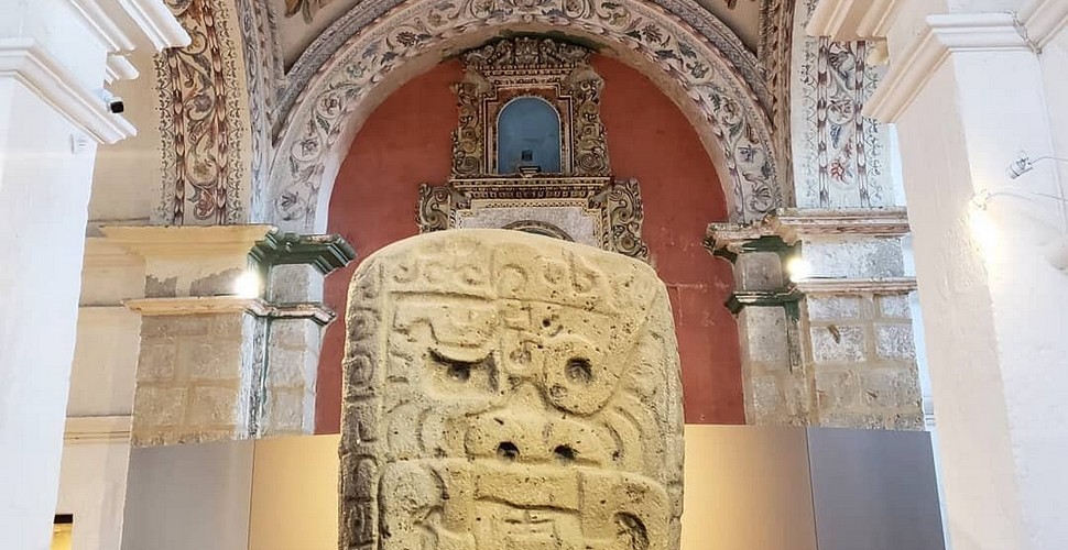 The small Museo de Arqueológico & Etnográfíco museum has fascinating exhibits of pre-Columbian pottery and stone statues. It also includes displays of local costumes, domestic and agricultural tools, and musical instruments. The most disturbing exhibit is the mummified remains of a baby in a ceramic base! Visit on your Cajamarca tours!