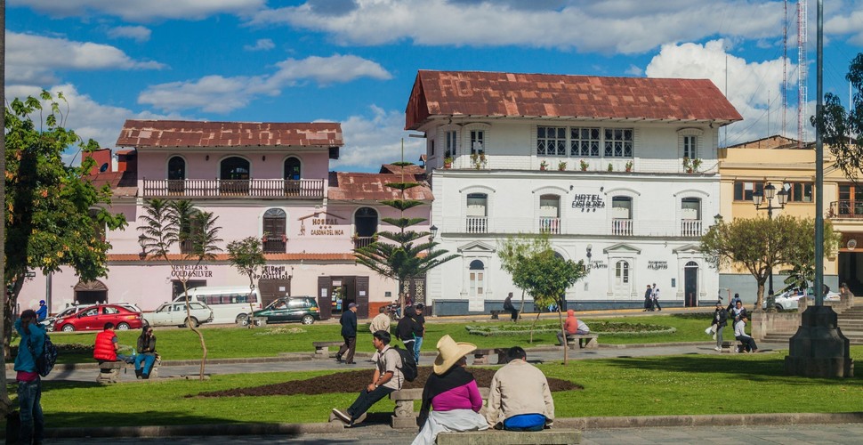 The Cajamarca Plaza de Armas is where the final battle took place, between the Inca people and The Spanish. Today, the Plaza is an example of Spanish Renaissance architecture. History comes alive when you travel to Cajamarca Peru!