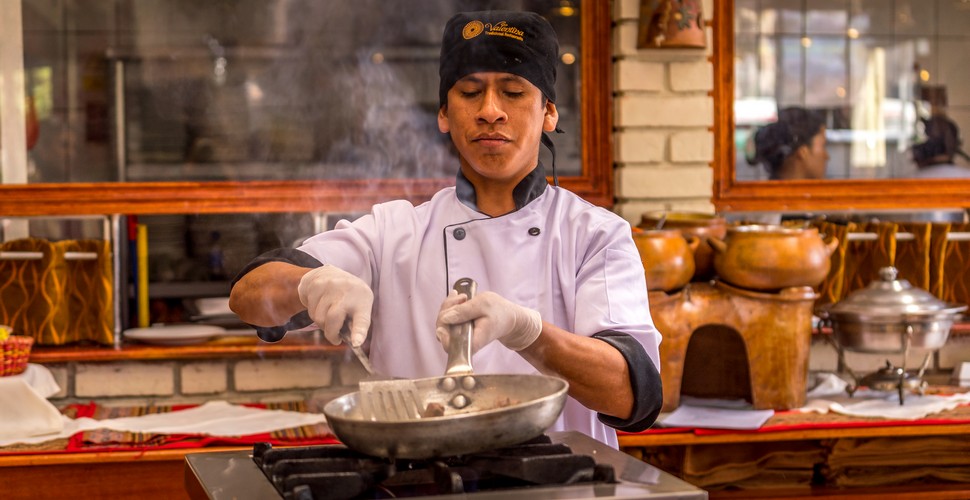 One of the best ways to immerse yourself in local culture is via a country´s cuisine. Peru has some incredible dishes tat you can learn how to make in a cooking class. Whether you prefer a cooking class in Lima Peru or a cooking class in Cusco, be prepared to learn some iconic Peruvian plates on your Peruvian gastronomic adventures.