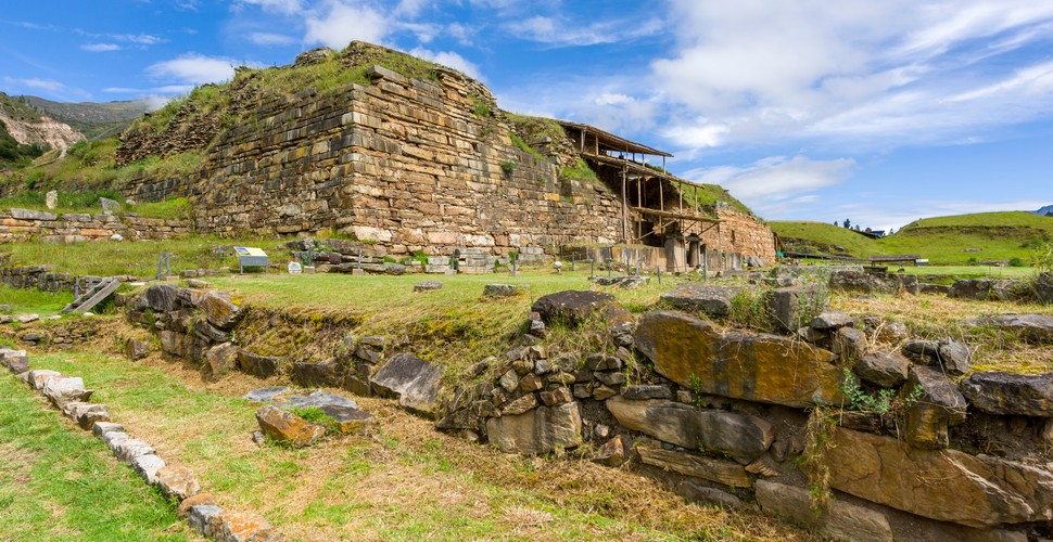 The Chavín culture was one of the most important pre-Inca civilizations in Peru. It dates from 1200 BC to 200 BC, in the so-called "formative" period of Peruvian culture. Its main site is Chavín de Huantar Archaeological Site, located in the district of the same name, in the province of Huari, Ancash. Visit Chavin de Huantar on your Peru tour packages.