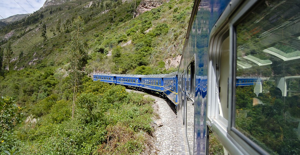 It comes down to this: you can take a stunning train ride to Machu Picchu or you can hike for 4 days,  most travelers opt for the train. But which train should you take? The Expedition train is perfect for those who are traveling on a Budget. Despite its affordability, this train doesn’t compromise on comfort and is excellent for your Machu Picchu day trip from Cusco.