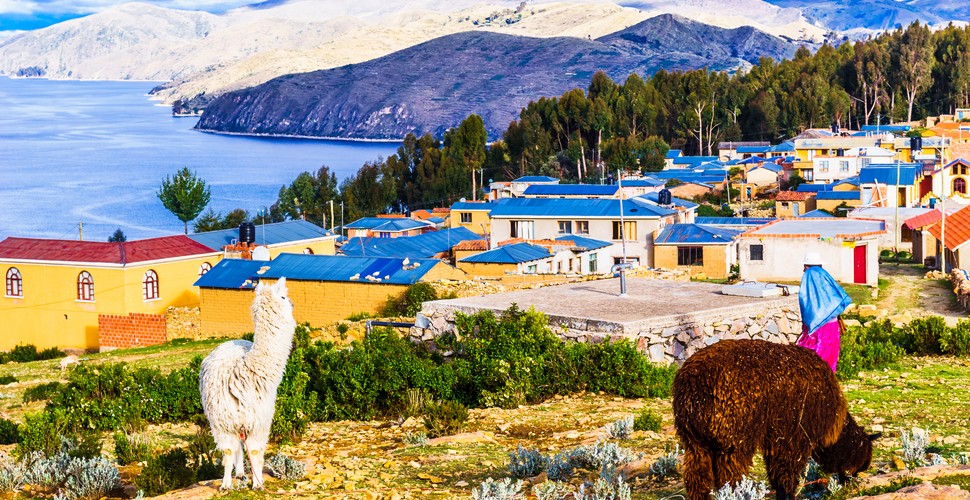 According to Inca mythology, Isla del Sol is the birthplace of the sun and the origin of the Inca civilization. It is one of the most significant cultural sites to visit on Lake Titicaca on your Bolivia and Peru tour packages. Located on the Bolivian side of the lake, Isla del Sol can be reached by boat from Copacabana.