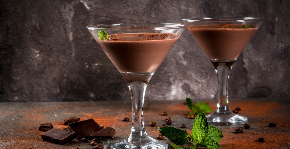 Chocolate martinis are the epitome of indulgence, blending the rich, velvety flavors of chocolate with the sophistication of a classic cocktail. This luxurious drink is perfect for those who appreciate the finer things in life. It is also the perfect cocktail for finishing the Inca Trail Trek to Machu Picchu!