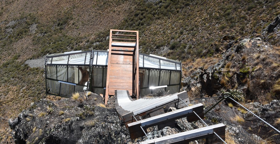 The Skylodge pods are specially designed with sustainability in mind. The materials used in their construction are eco-friendly, and the pods operate using solar energy. The commitment to sustainability ensures that guests can enjoy their stay in harmony with the surrounding environment on their Cusco tours in the Sacred Valley.