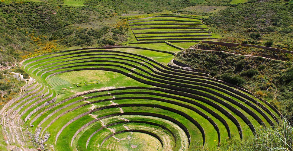 The Incas designed these impressive terraces to create a number of different microclimates. This allowed them to experiment with different crops, grown at varying temperatures and altitudes. This was particularly important in The Sacred Valley, as this was where many crops were grown for the Inca Empire. Visit on Cusco Tours!