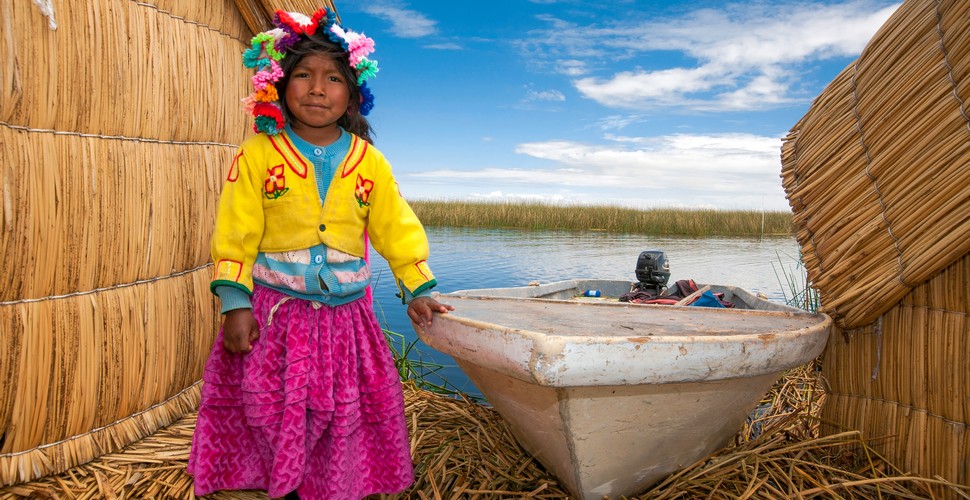 Despite their uniqueness, the Uros Floating Islands remain overshadowed by major  Peruvian sites like Machu Picchu.  The totora reeds, are strong yet flexible and form the basis of the Islands. They also contribute to the Uros people´s sustainable lifestyle. Visit the floating islands on Lake Titicaca tours from Puno.