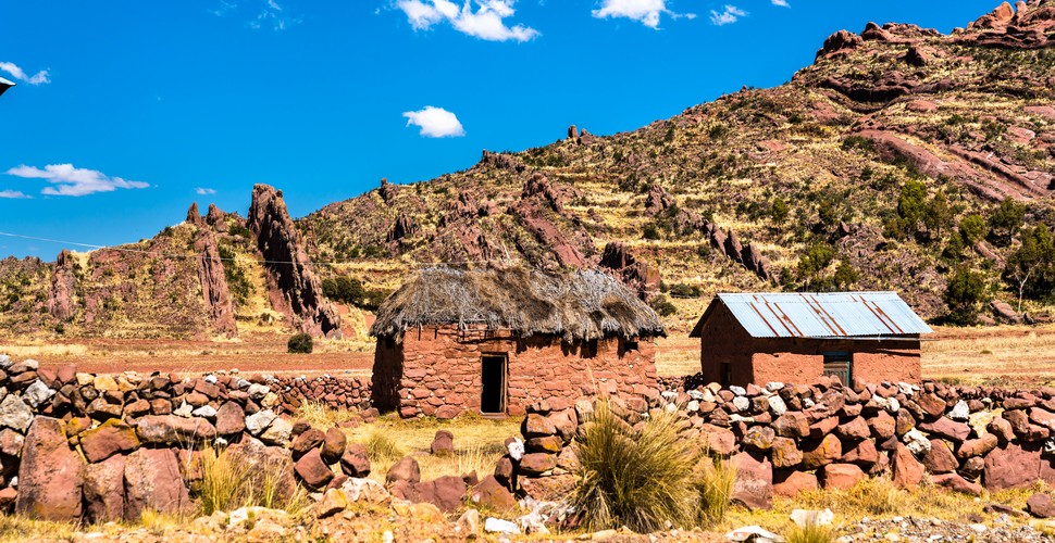 The Lares trek takes you through rugged terrain. You'll be surrounded by breathtaking vistas of snow-capped peaks, crystal-clear lakes, and expansive valleys. Along the way, you'll have the opportunity to soak in natural hot springs that offer a moment of relaxation amidst the stunning Andean scenery.