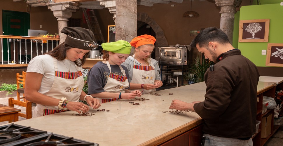 On your family´s Cusco tour, visit the Choco Museo. You'll have the opportunity to learn about the history of chocolate, from its ancient origins with the Maya and Aztecs to its modern-day production. Through interactive workshops, you and your family can discover the art of chocolate making, from bean to bar.