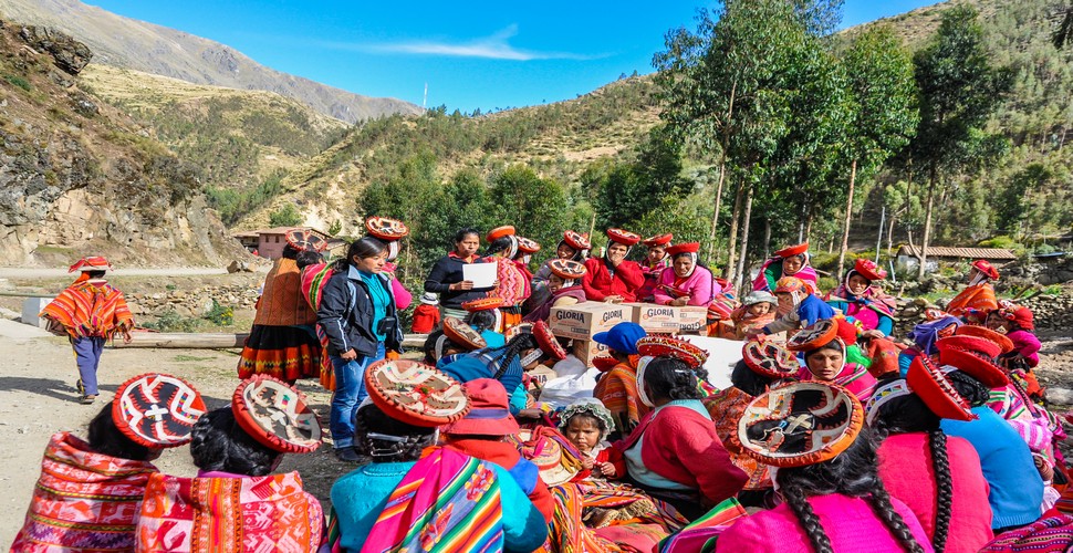 Community meetings, known as "ayllu" in Quechua, are an important part of Andean culture. They are often held in villages and communities near the Machu Picchu Inca Trail tour. These meetings serve various purposes and are integral to the social fabric of Andean communities.