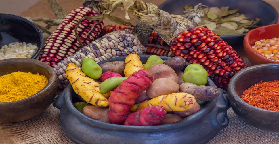 The cuisine on the Lares Trek to Machu Picchu offers a taste of traditional Andean flavors. This provides a unique culinary experience for trekkers. Meals are typically prepared by local cooks using fresh, locally sourced ingredients.