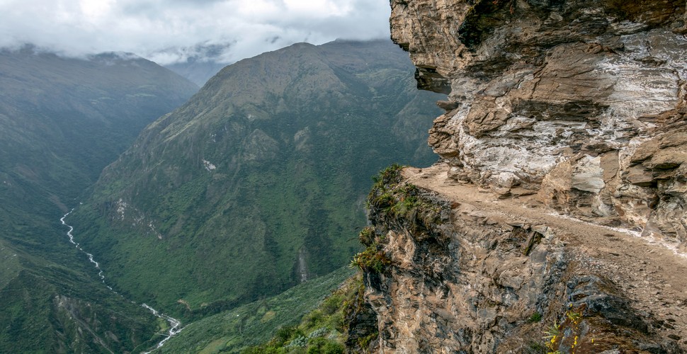Trekking along the Apurimac Canyon is a challenging but rewarding experience. Highlights of the Choquequirao trail include the stunning views of the Apurimac Canyon. The trek also offers the opportunity to experience the beauty and tranquility of the Andean wilderness.