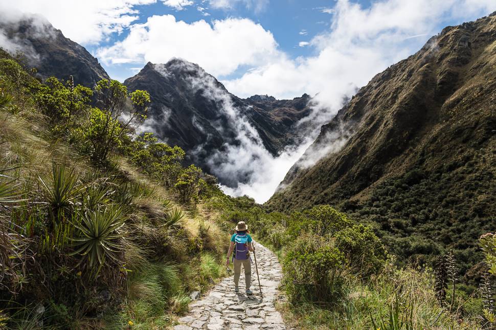 Many of us who enjoy trekking the trails, advocate for Mother Nature and environmental conservation. This leads us to the question of what are the best ways to be sustainable on a hike and keep the lands we visit as healthy as possible. Here’s a guide to reducing your physical and metaphorical footprint while you’re out hiking and trekking on your Peru vacation packages.