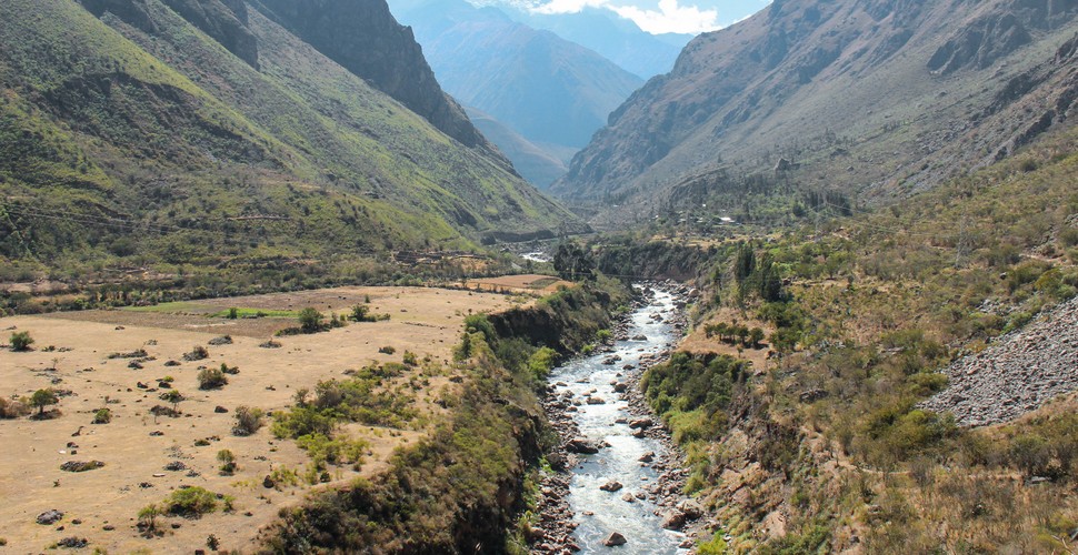 The Urubamba running all the way along your Machu Picchu Tour