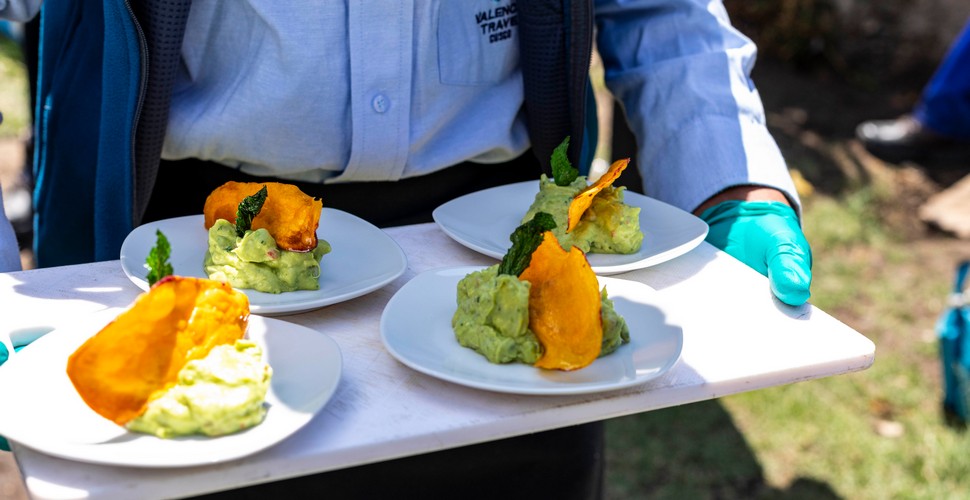 Rainbow Mountain Treks  Provide Delicious Meals!