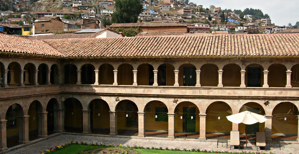 Cusco Hotel Courtyard